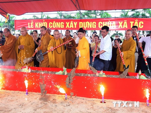 Cầu nguyện hòa bình cho Biển Đông và động thổ xây dựng chùa Xã Tắc
